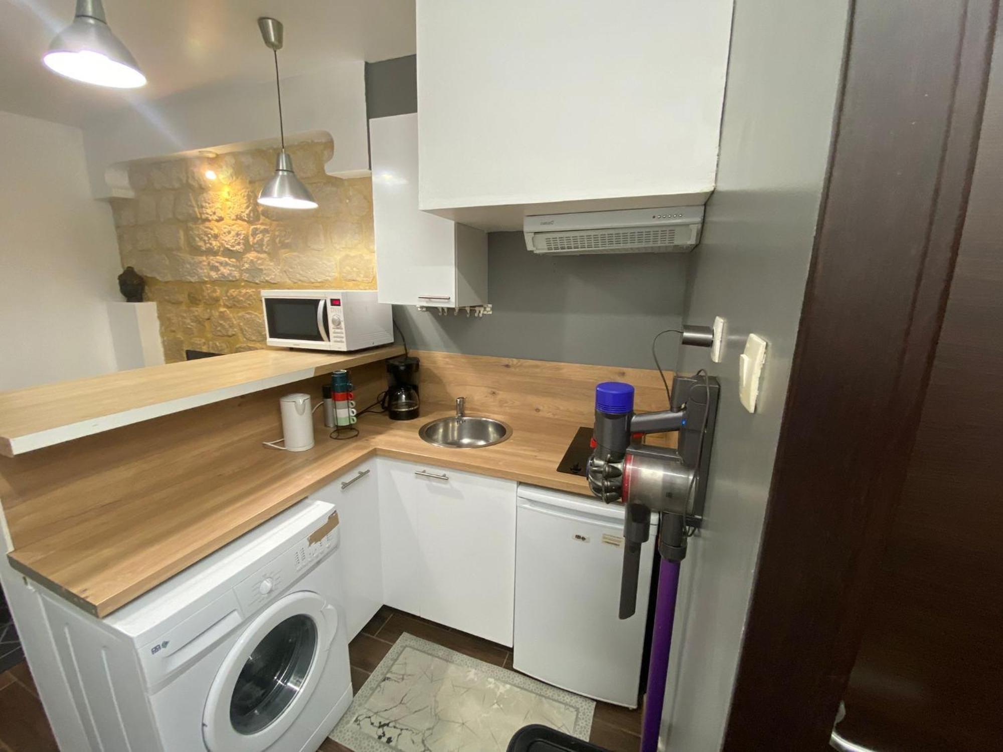 Agreable Appartement In Montmartre Paris Eksteriør bilde