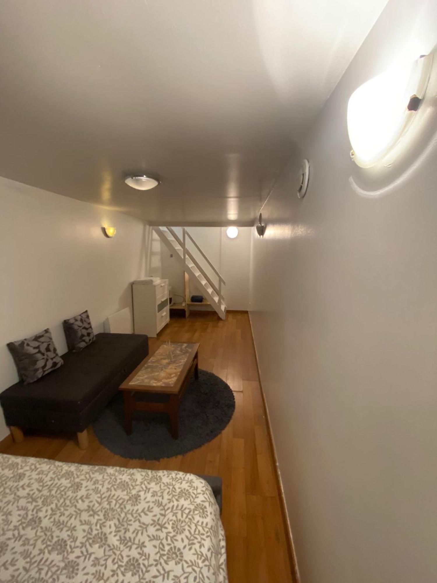 Agreable Appartement In Montmartre Paris Eksteriør bilde